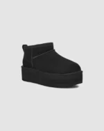 UGG W CLASSIC ULTRA MINI PLATFORM - BLACK